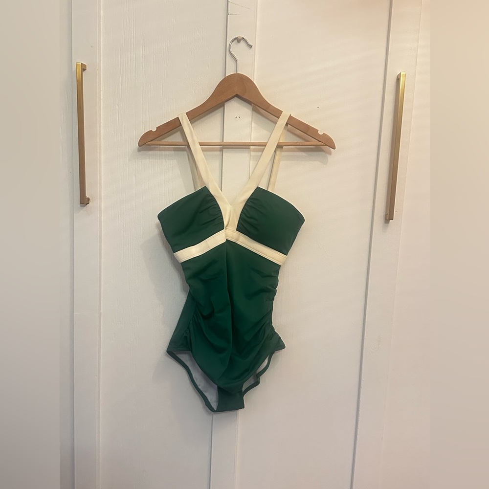Boden Corsica V Neck Swimsuit Green , Size 6R - Picture 3 of 10
